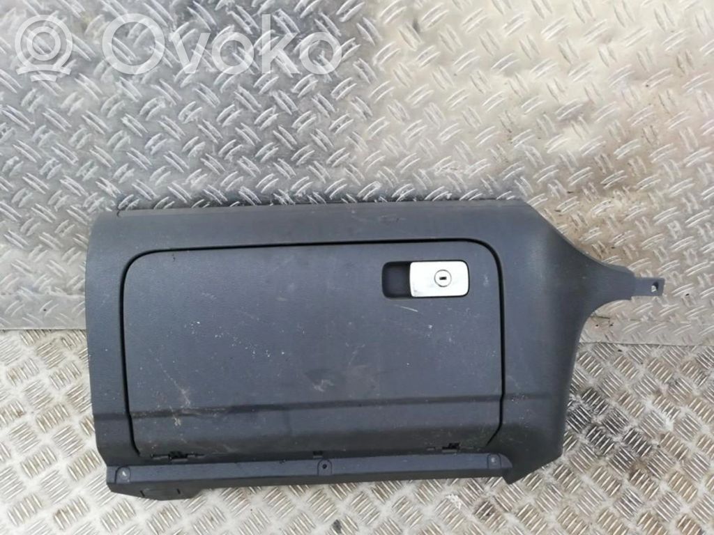 Volkswagen Golf V Guantera 