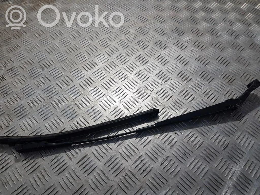 Opel Zafira B Braccio della spazzola tergicristallo anteriore 