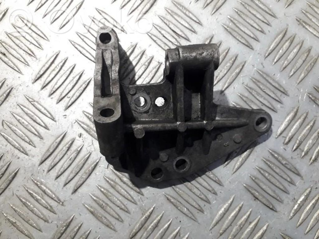 Peugeot Expert Suport motor 