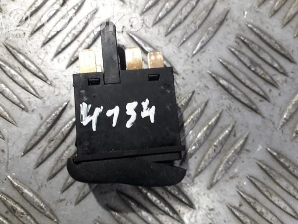 Botón interruptor de luz de peligro   6N1953235,6N2953235,6N1953235,6N2953235