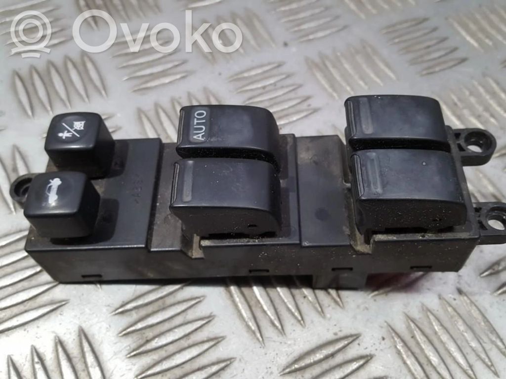Nissan Primera Comutator comandă geamuri electrice 