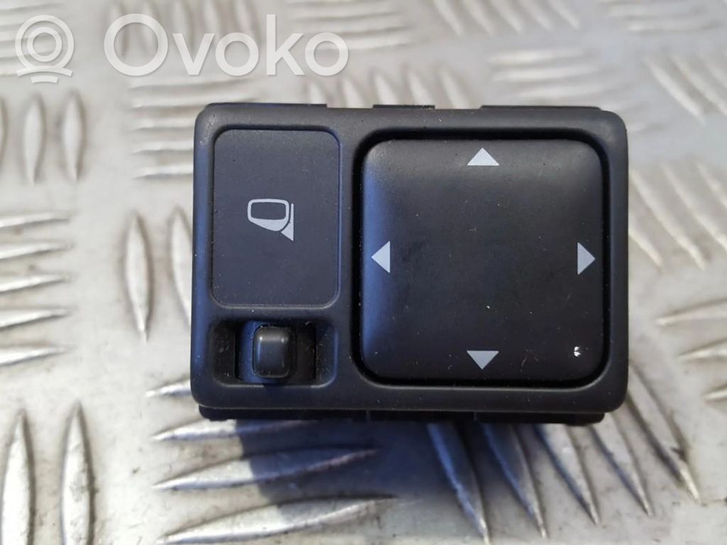 Nissan Note (E11) Interruttore specchietto retrovisore 