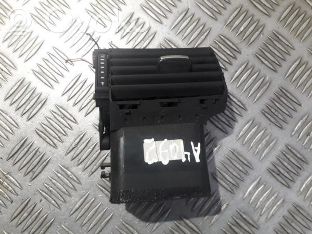 Audi A8 S8 D3 4E Grilă ventilație/ramă laterală bord 