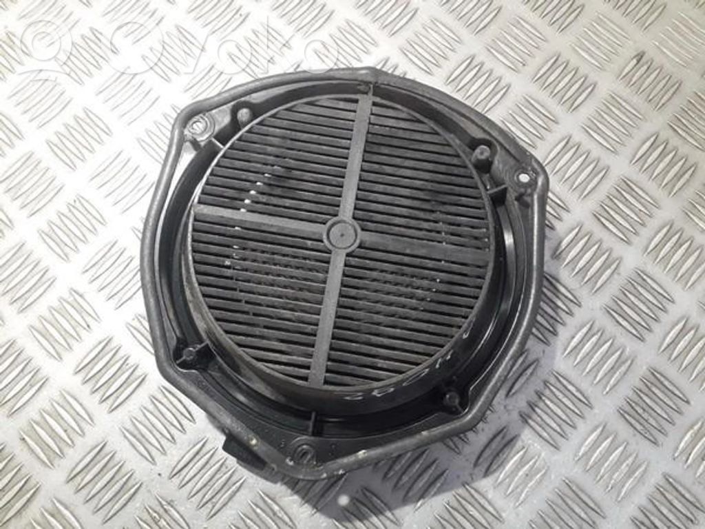 Audi A8 S8 D3 4E Subwoofer speaker 