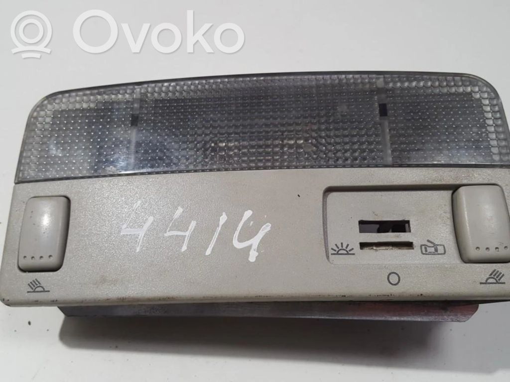 Volkswagen Golf IV Illuminazione sedili anteriori 