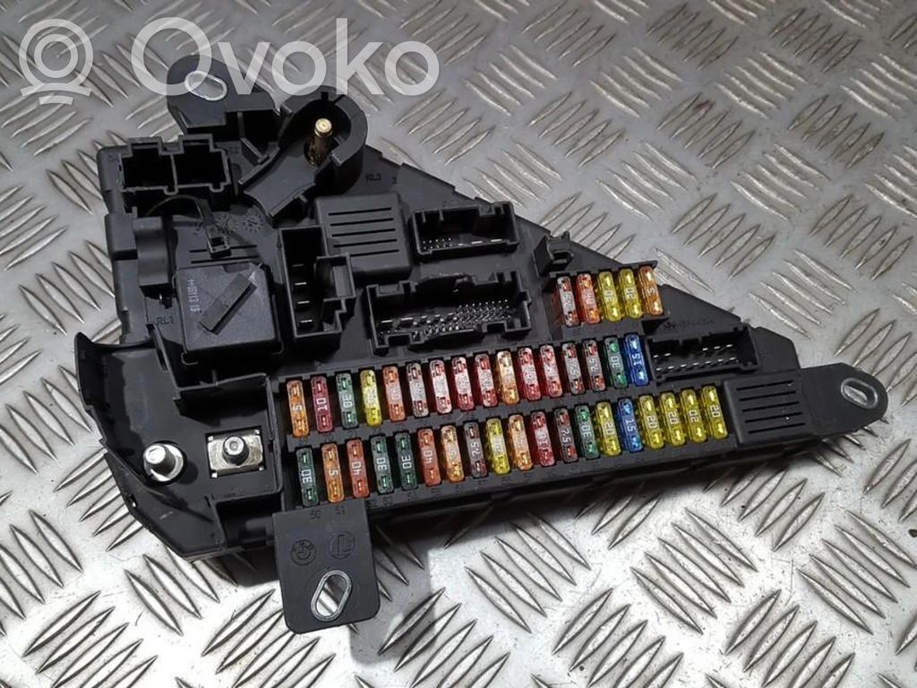 Fuse box set   913883001,690661910,518956057,690661910,690661910,913883001,913883001