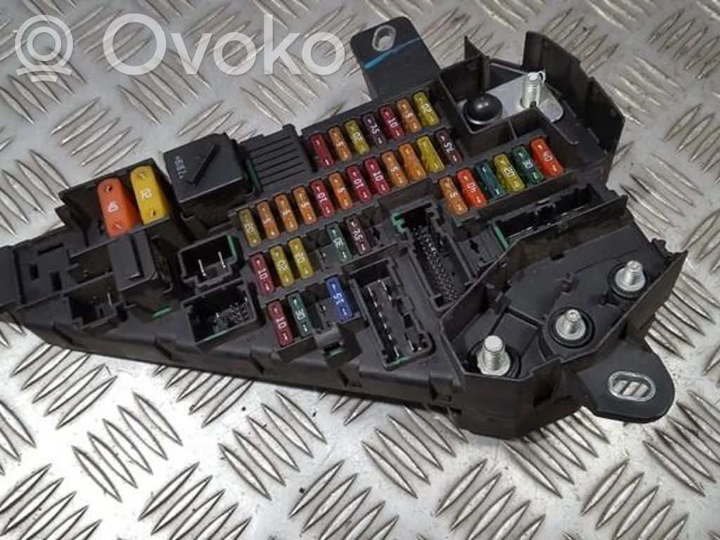 Fuse box set   6906603,690658808,6906588,690658808,690658808,6906603