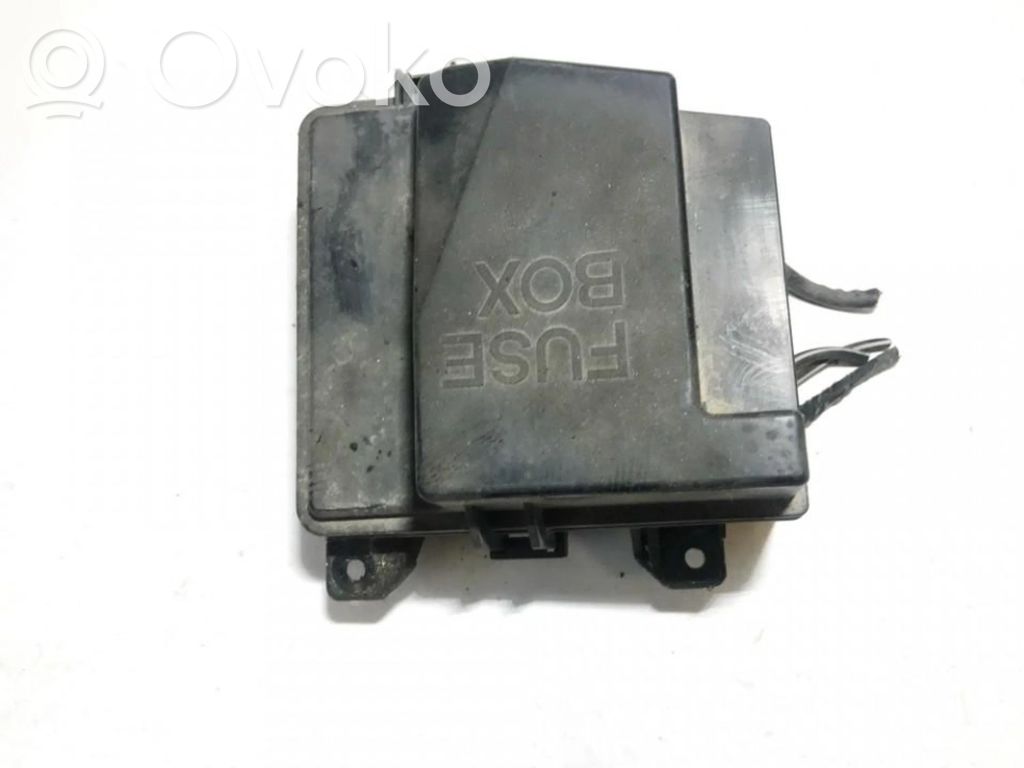 Mazda 323 F Set scatola dei fusibili 