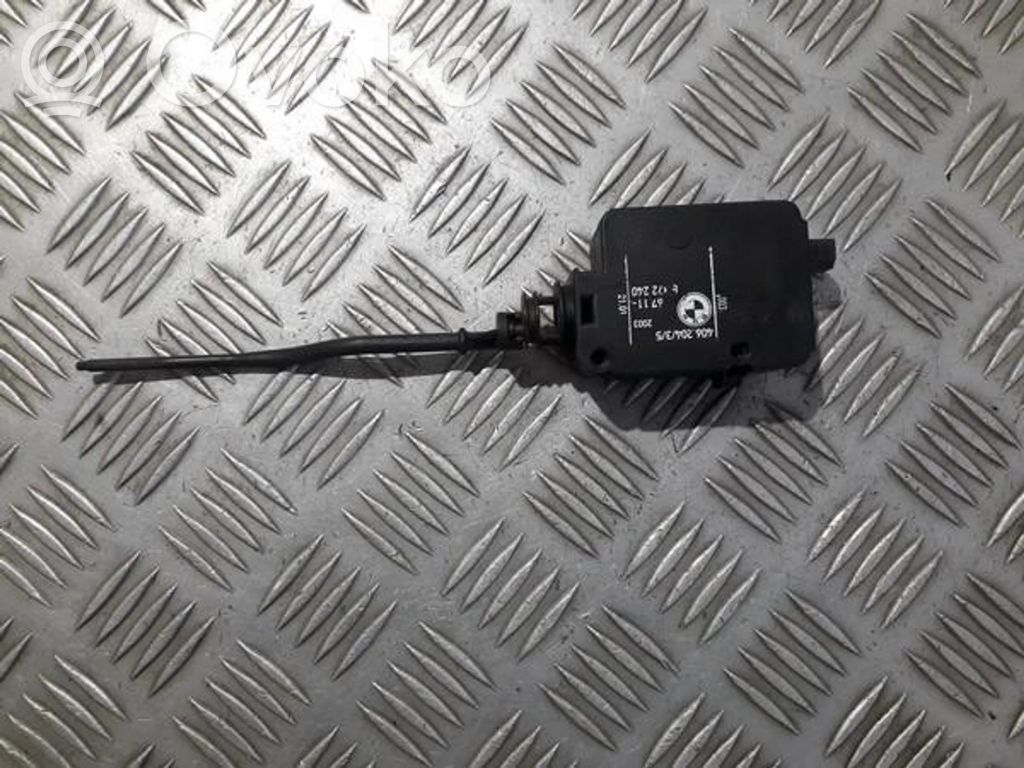 BMW 3 E46 Central locking motor 