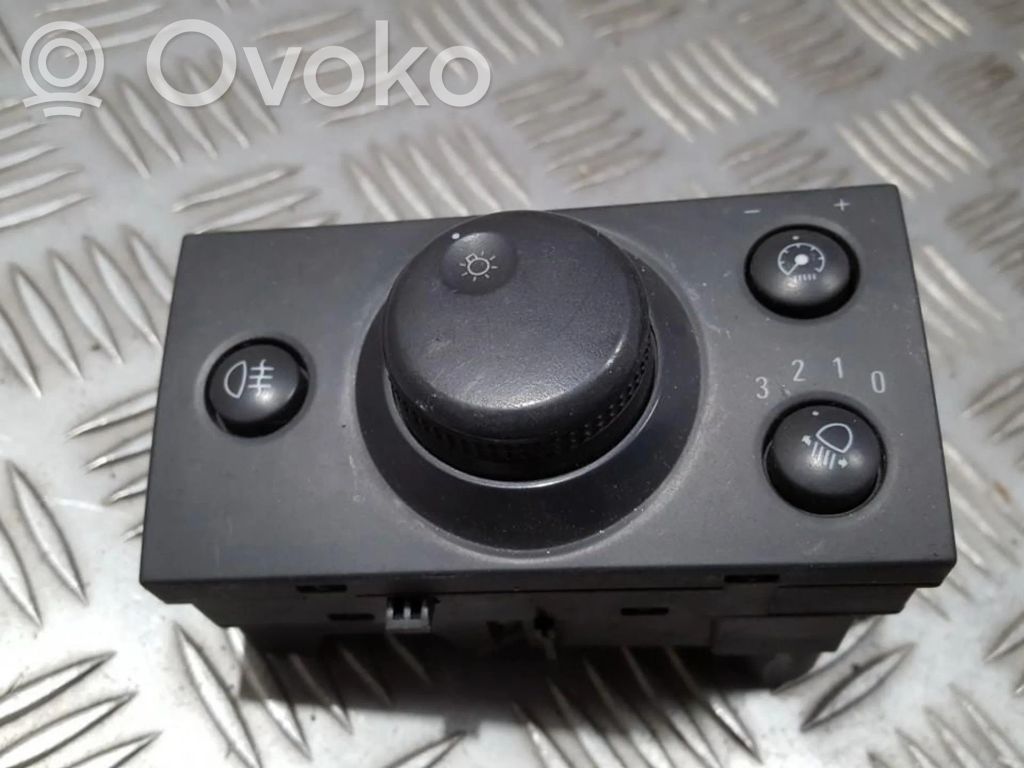 Lichtschalter   13177065,LK04060060,13177065,LK04060060