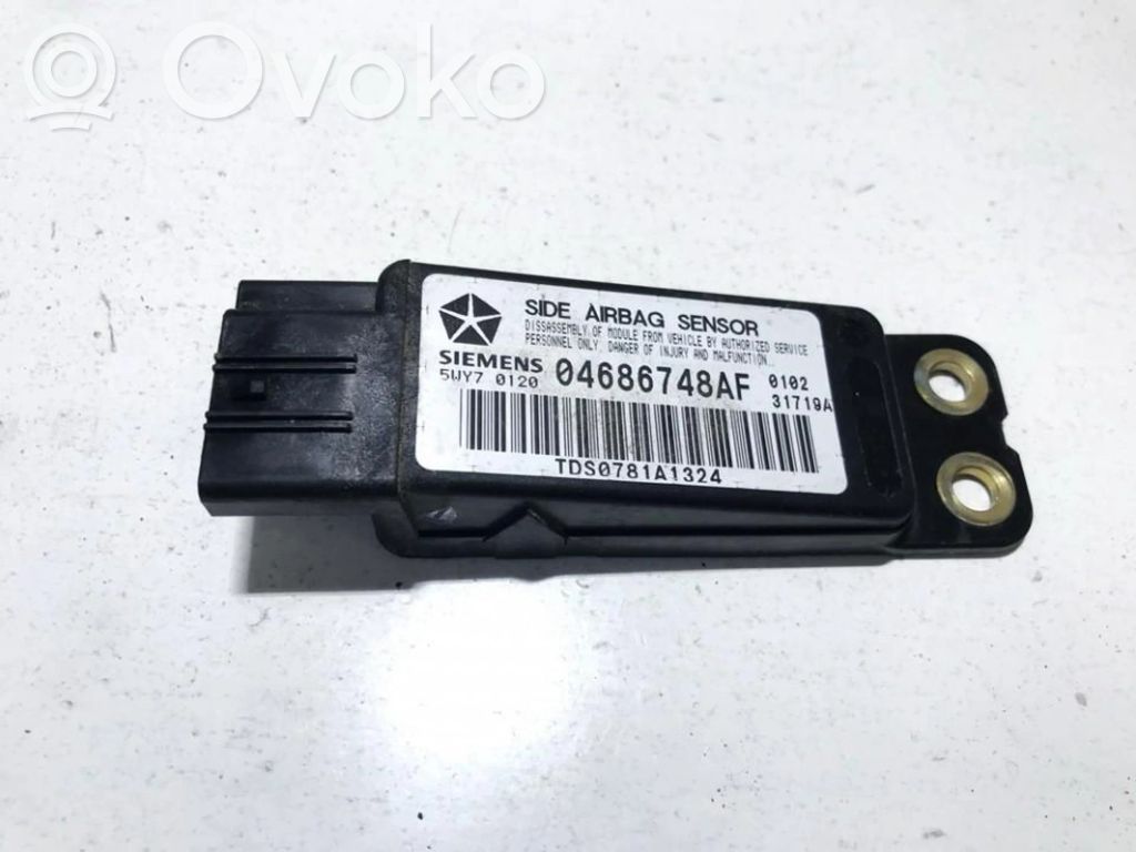 Sensor impacto/accidente para activar Airbag   04686748,5WY70120,04686748,5WY70120
