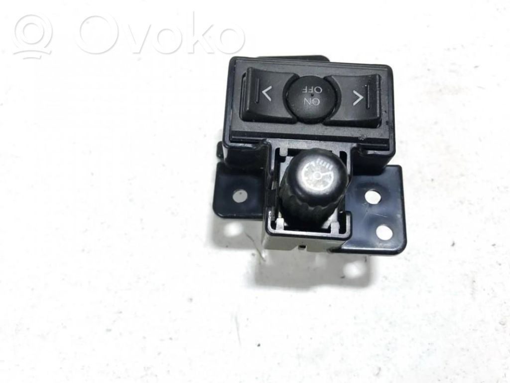 Comutator lumini bord   5543853030,5543853030,15A984,5543853030,5543853030