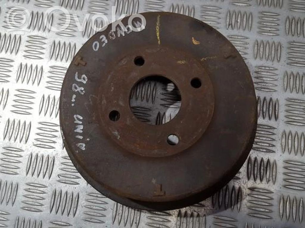 Ford Mondeo MK I Tambour de frein arrière