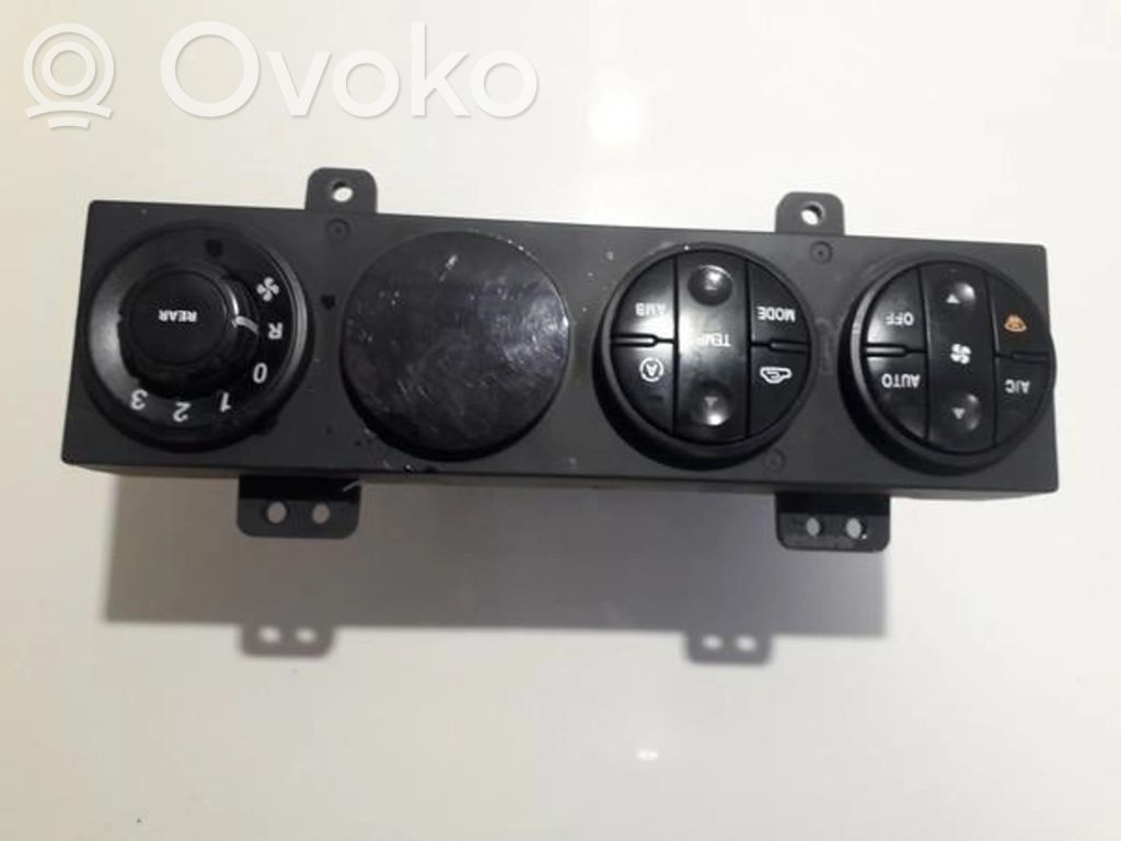 KIA Carnival Climate control unit 