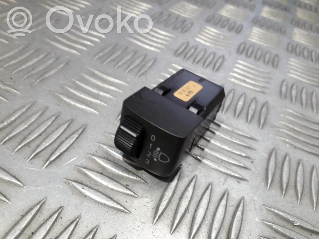 Saab 9-5 Comutator control nivel faruri 