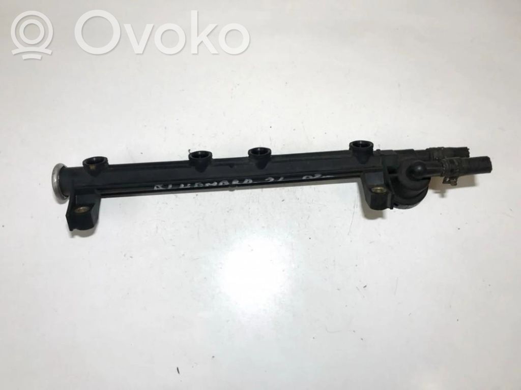 Seat Leon (1M) Polttoainepääputki 