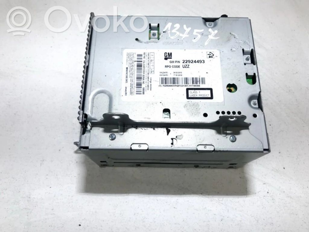 Panel / Radioodtwarzacz CD/DVD/GPS   22924493,UZZ,22924493