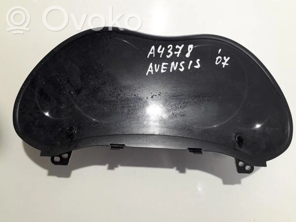 Toyota Avensis T250 Nopeusmittari (mittaristo) 