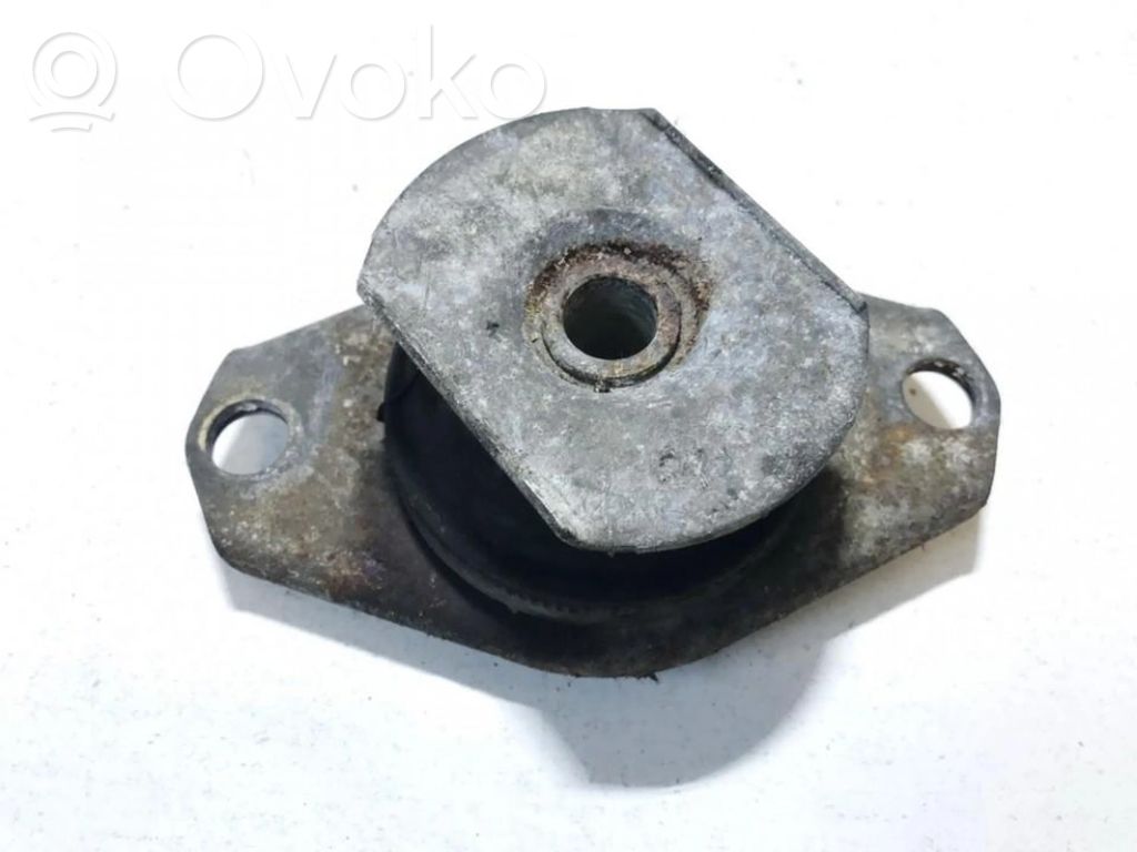 Alfa Romeo 156 Engine mount bracket 
