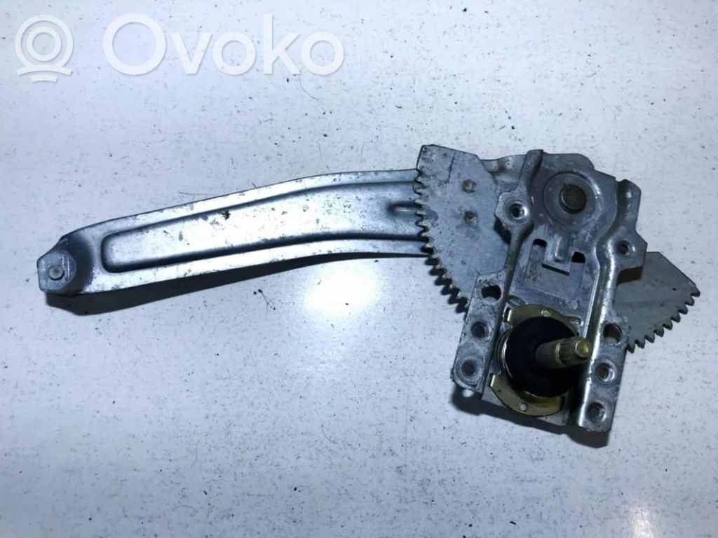 Regulador con motor de la ventanilla de la puerta corredera