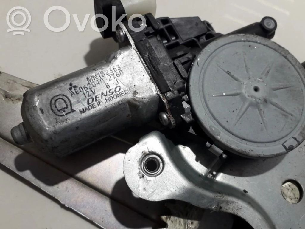Asa reguladora de la puerta trasera   AE0620402760,AE0620402760,AE0620402760,AE0620402760,MN182353