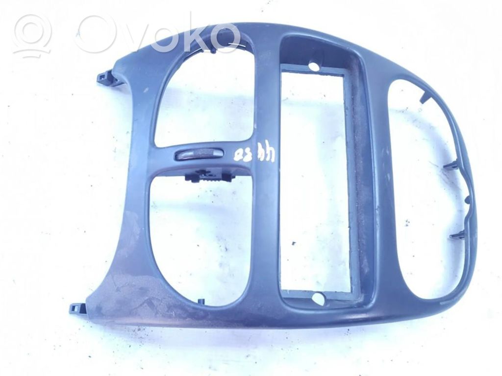 Peugeot 206 Otros repuestos del interior 