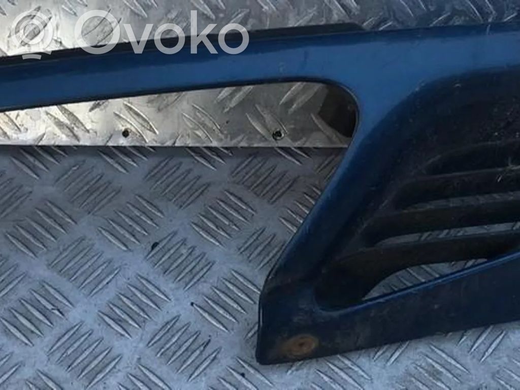 Renault Megane I Grilă inferioară bară față 