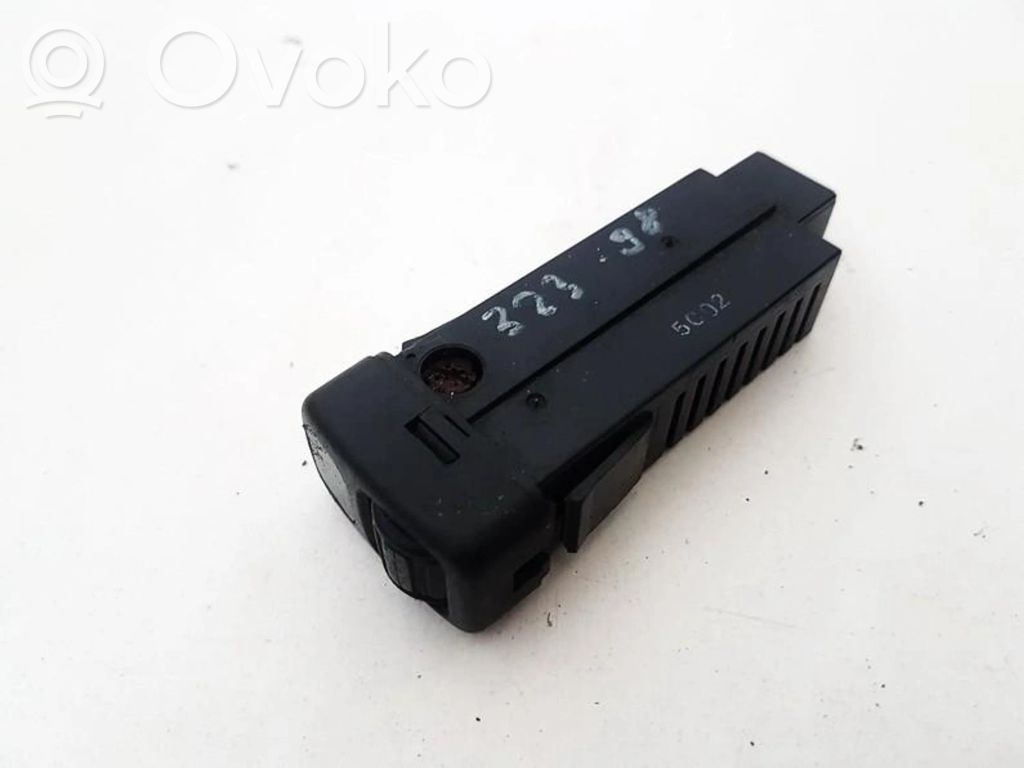 Headlight level height control switch
