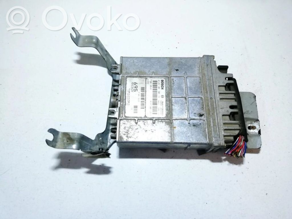 Engine control unit/module   0281001906,990812,0281001906,17611203,28SA3988,7700110648,96812,990812,HOM7700112630,MSA155540