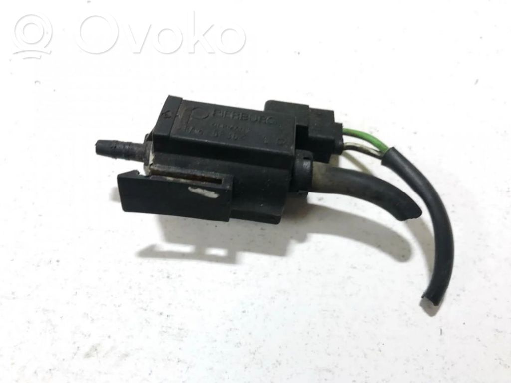 Nissan Terrano Zawór podciśnienia / Elektrozawór turbiny 