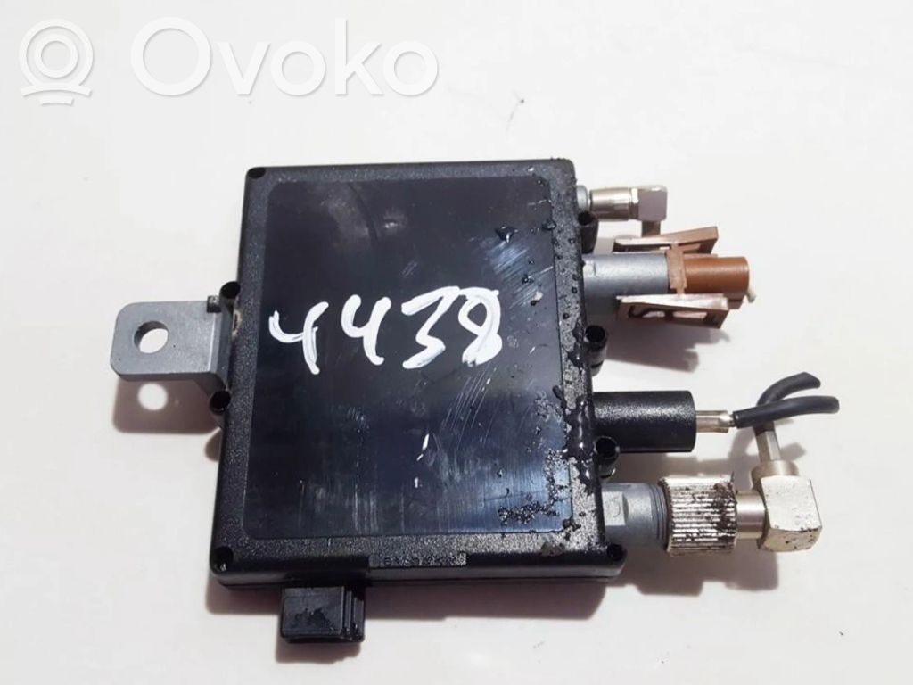 BMW 3 E46 Unidad de control de la antena 