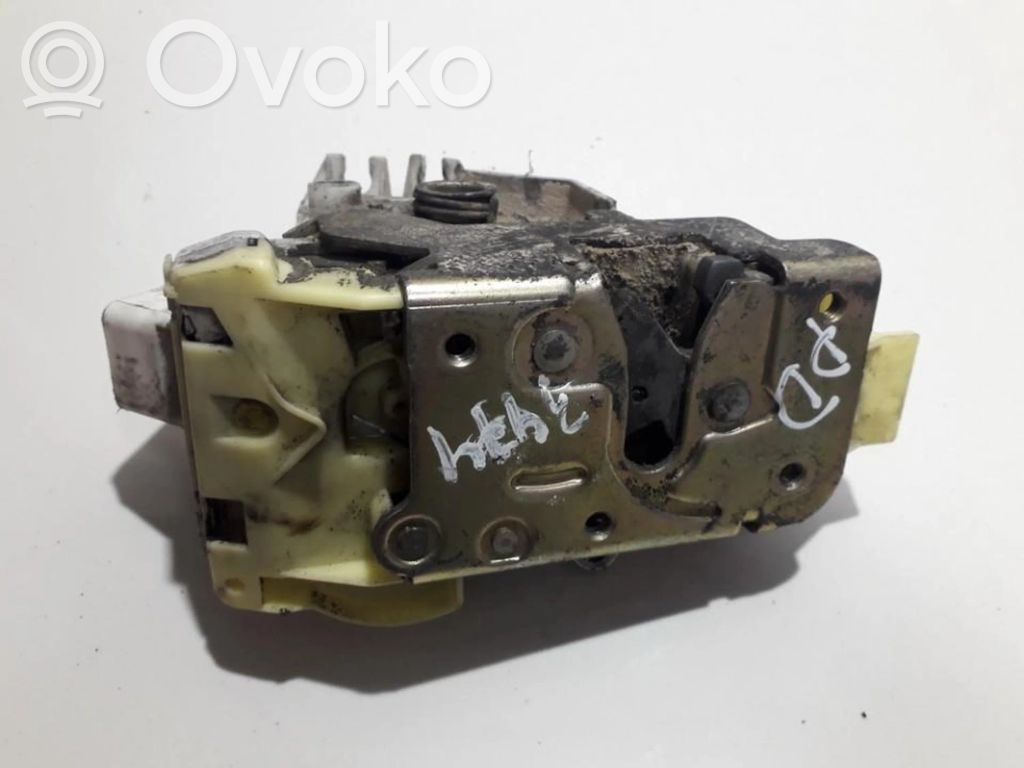 Ford Focus Front door lock 