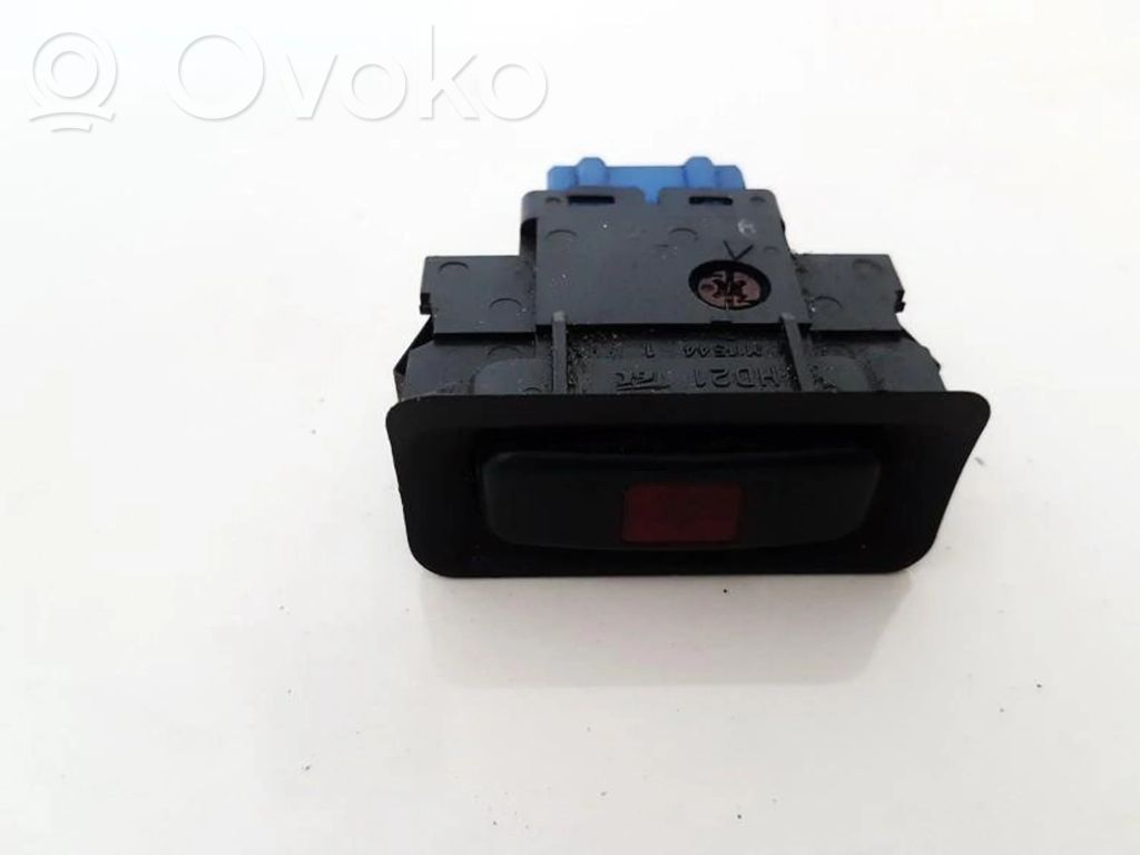 Botón interruptor de luz de peligro   M11544,M11544
