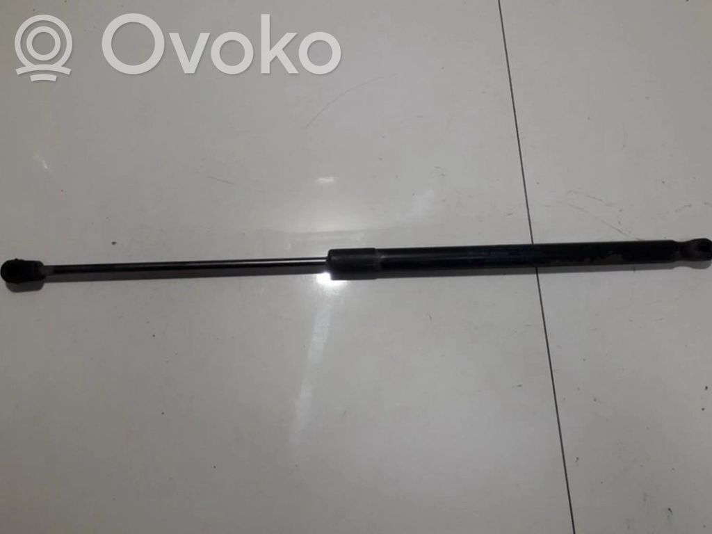Ford Fiesta Amortyzator klapy tylnej bagażnika 