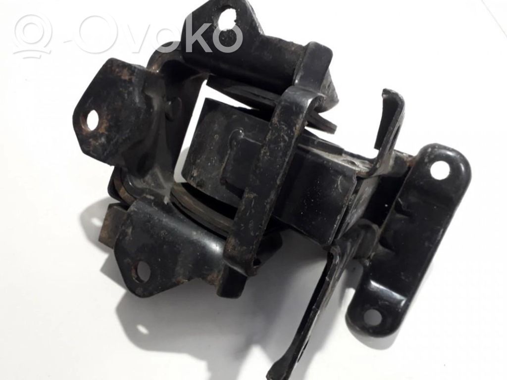 Soporte de montaje del motor