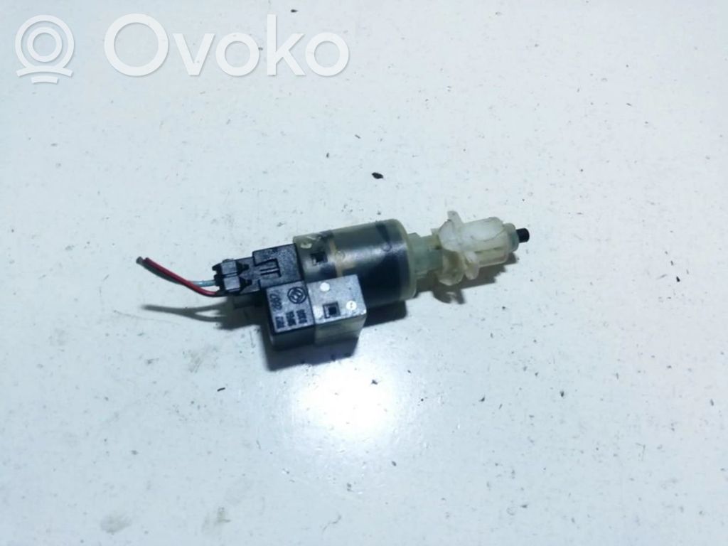 Comutator senzor pedală frână   B365,TRW2867,B365,TRW2867