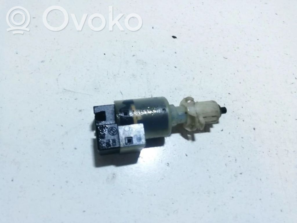 Interruptor sensor del pedal de freno   B365,TRW3069,B365,TRW3069
