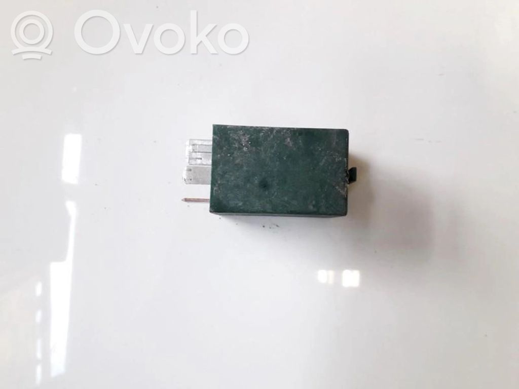 Ford Mondeo MK I Cita veida releji 