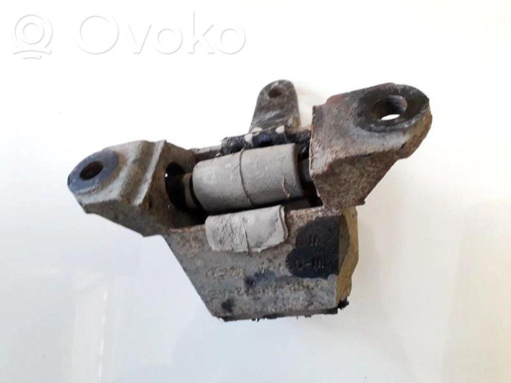 Engine mount bracket   93BB6P072AE,93BB6P072AE,6P072,93BB,93BB6P072AE