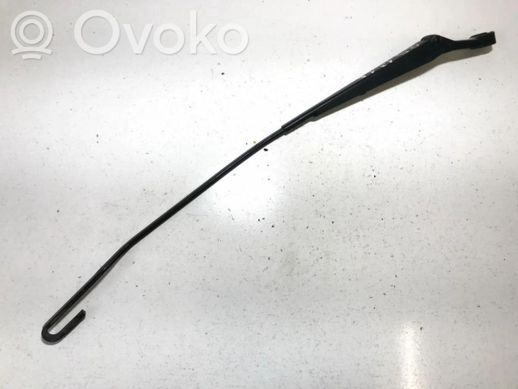 Volkswagen PASSAT B5 Braccio della spazzola tergicristallo anteriore