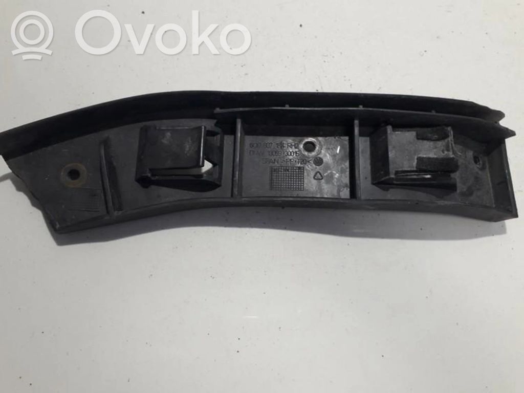 Volkswagen Polo Suport montare bară față 