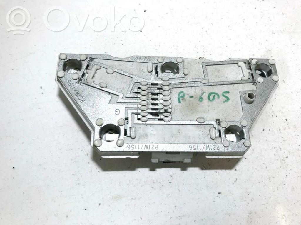 Peugeot 605 Portalampada fanale posteriore