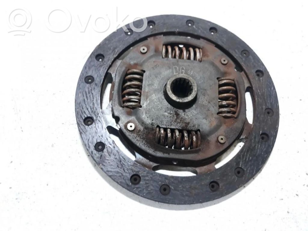 Opel Corsa B Disco del embrague 