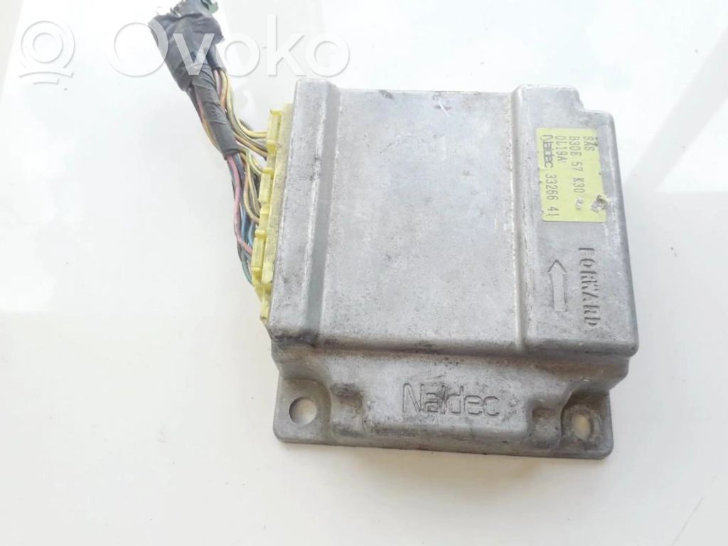 Mazda 323 Unidad de control/módulo del Airbag 