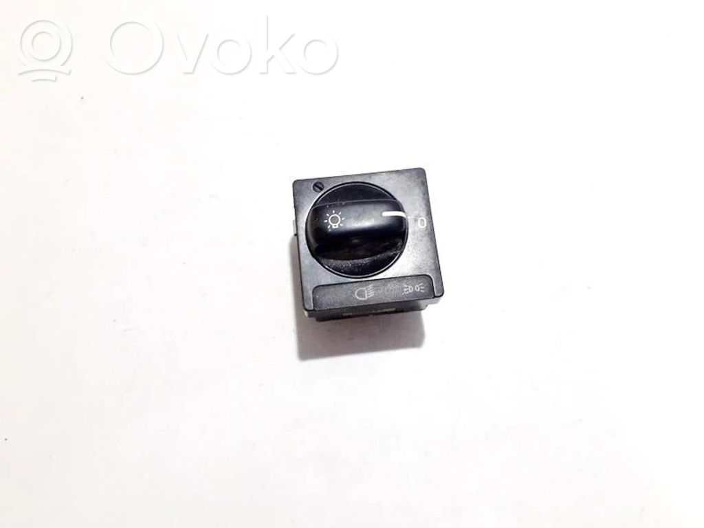 Lukturu slēdzis   9148850,95W43V,9148850,95W43V