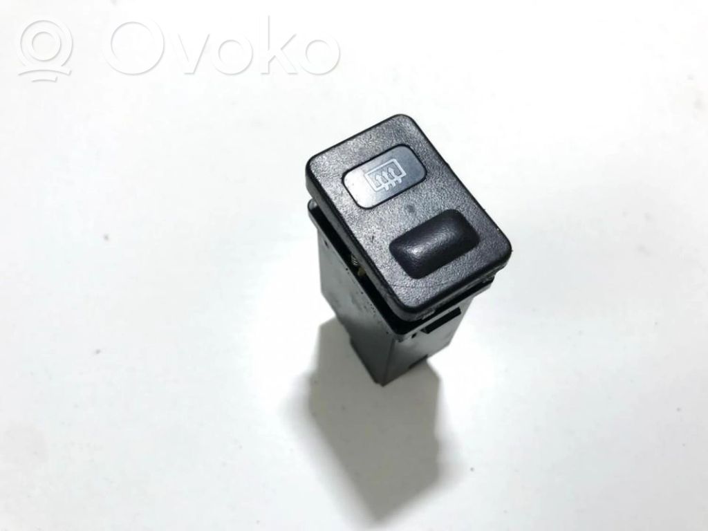 Windscreen/window heater switch