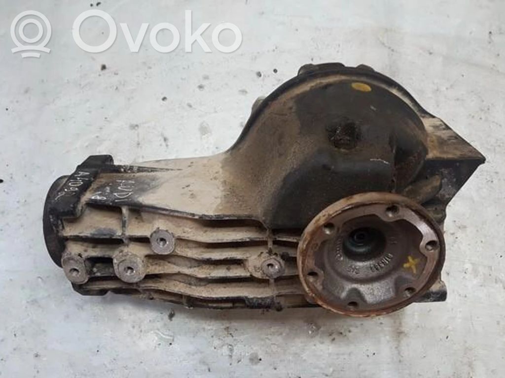 Audi A8 S8 D3 4E Galinis reduktorius 
