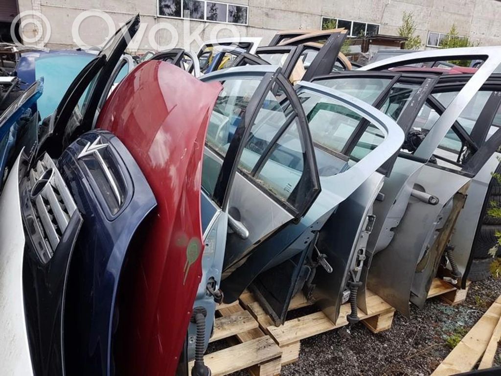 Citroen Xsara Picasso Couvercle, capot moteur