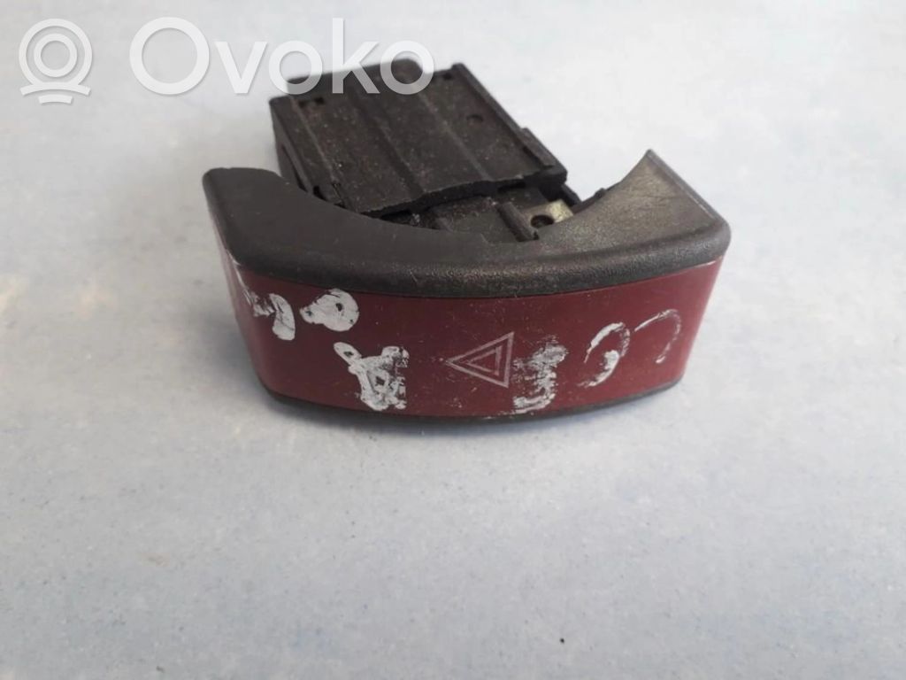 Comutator lumini pericol   9164141,9164141