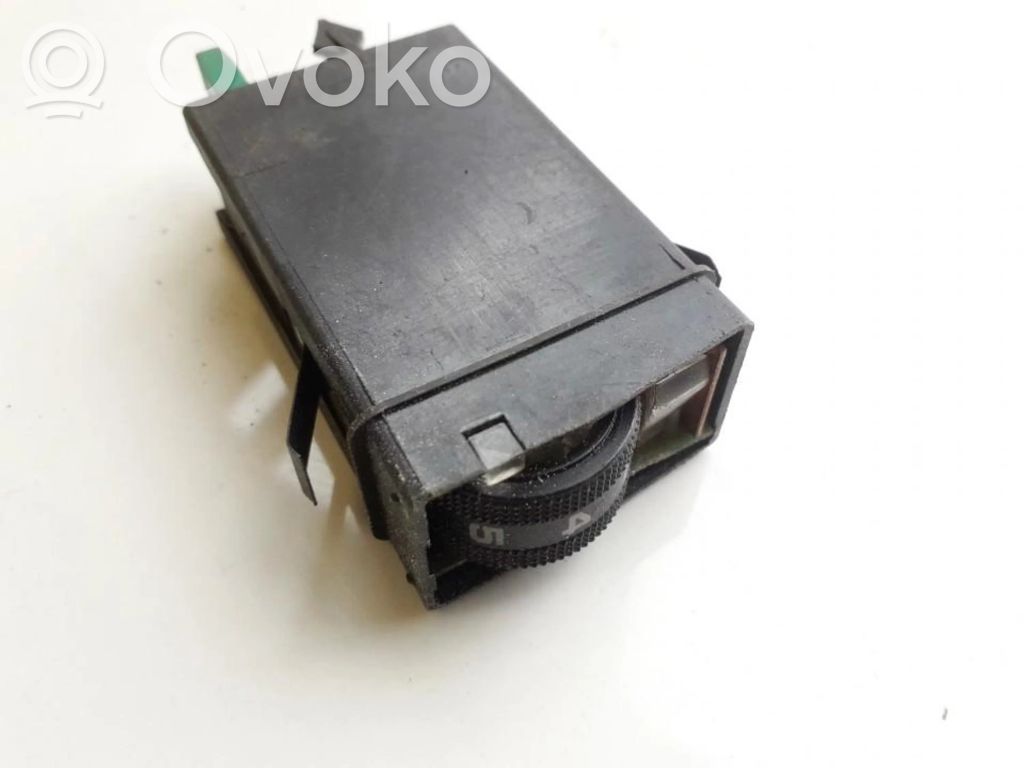 Audi A8 S8 D2 4D Bouton commande réglage hauteur de phares